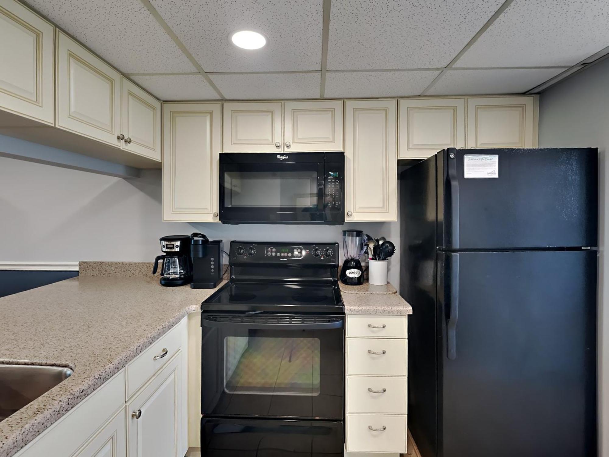 Apartment Edgewater Tower Iii 704 Panama City Beach